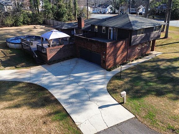 5th image of 419 Forest Lane Dr