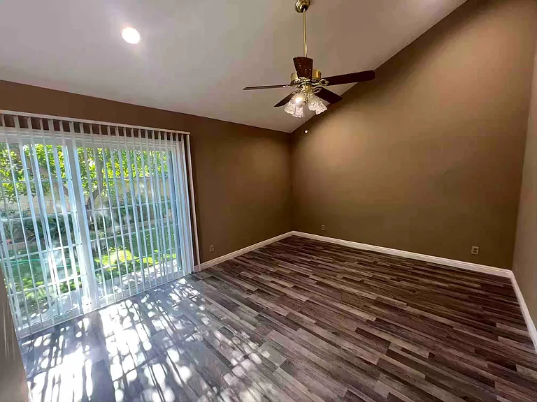 19107 Owen Way — Photo 18