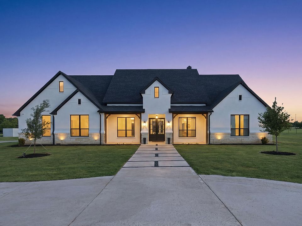 1st image of 4790 Austin Cir
