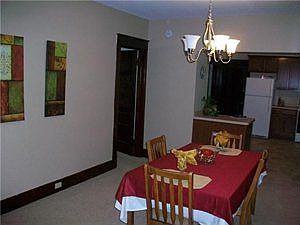 3rd image of 35 Hoover Ave