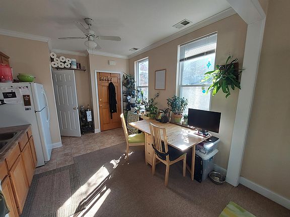 5th image of 2024 N Wolcott Ave #Ch2