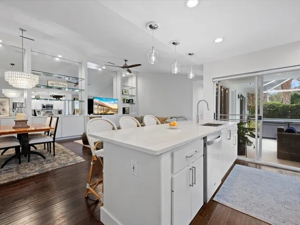 9601 Chapman Oak Court, Palm Beach Gardens, FL 33410