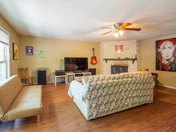 5th image of 6313 Woodhue Dr