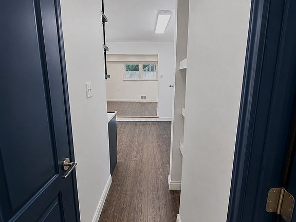 4th image of 395 Hillman Ave Floor 1