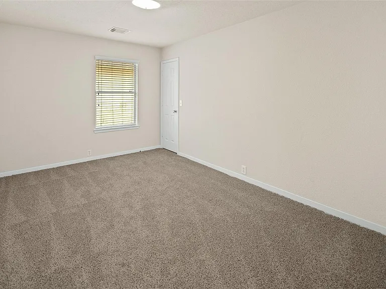18614 Atasca South Dr — Photo 23