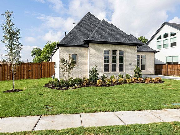 3rd image of 6021 Bridgecreek Way