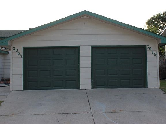 2nd image of 3025 18th St S