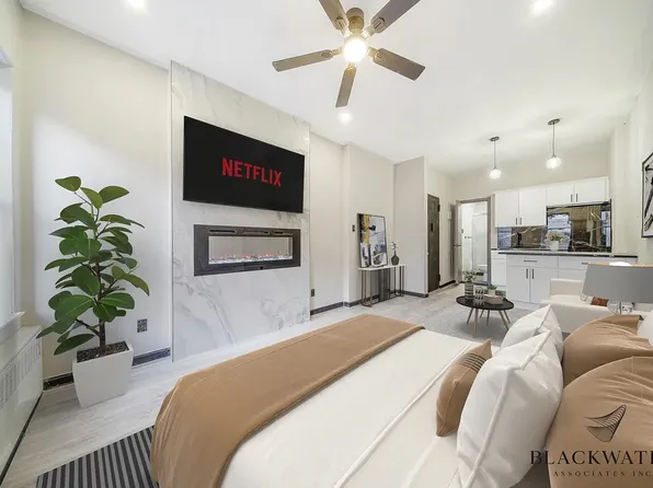 309 West 43rd Street image 1 of 7