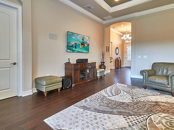 5th image of 4418 Grand Lakeside Dr