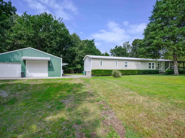 8828 Oakland Rd, Oakland, AR 72661
