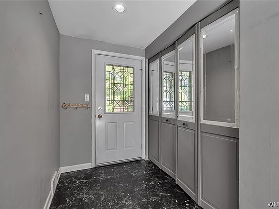 3rd image of 7741 Zimmerman Rd