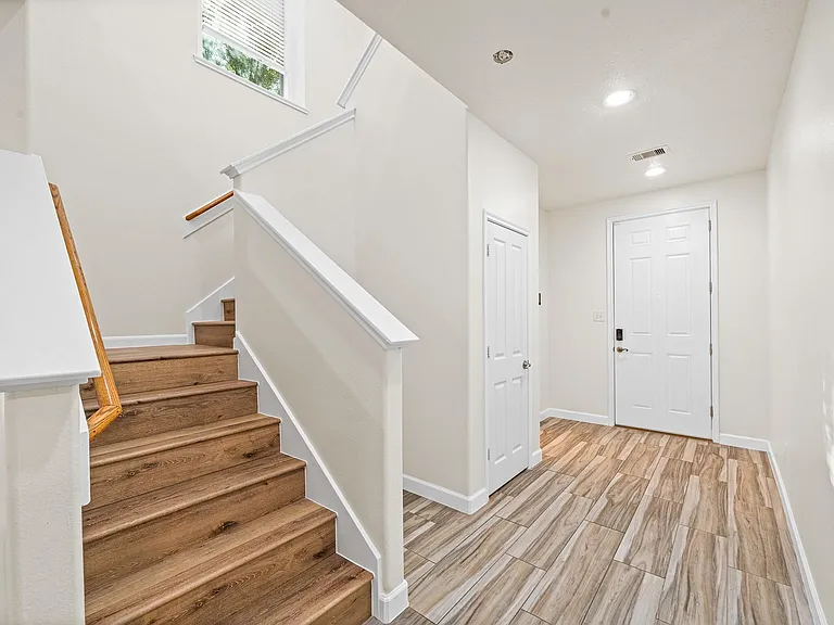 15623 Harris Canyon Ln — Photo 7