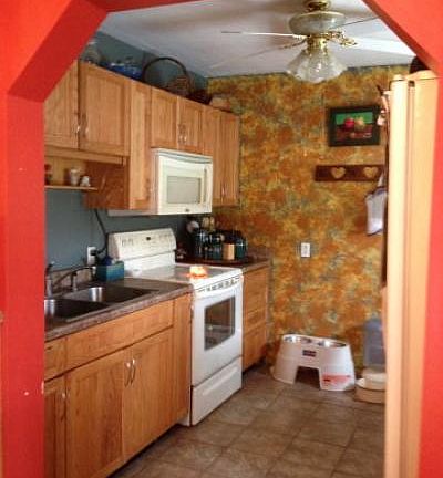 2nd image of 200 Larew Ave