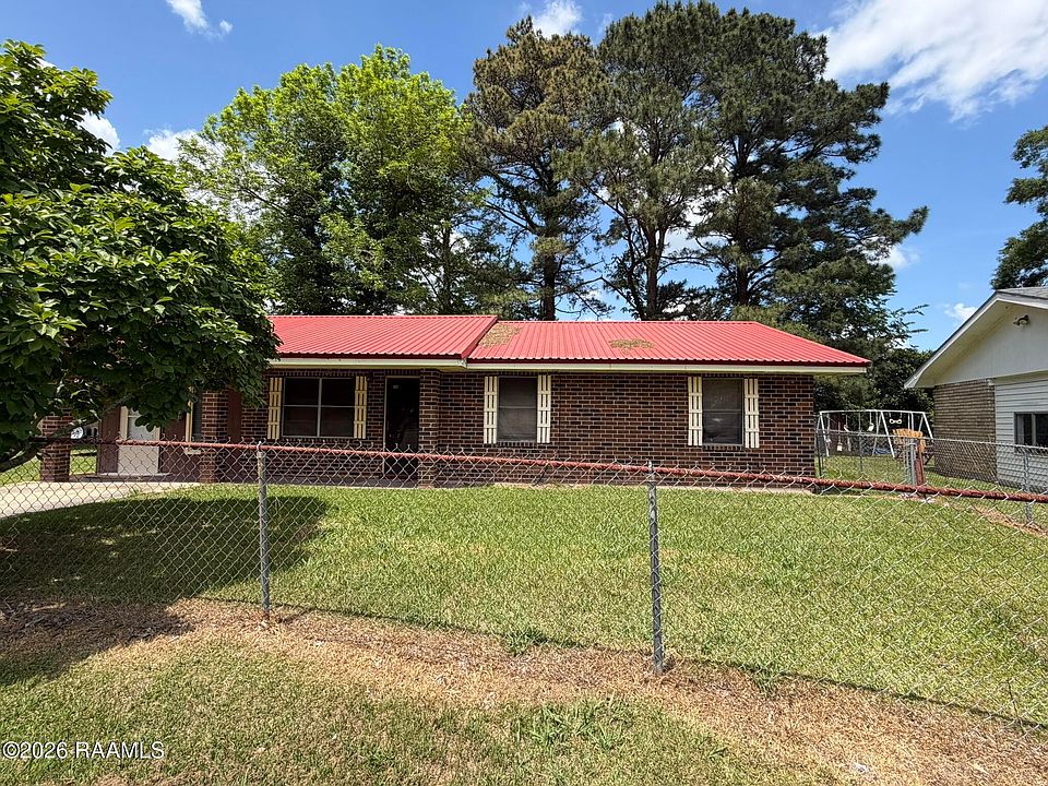 1st image of 104 Gary Dr