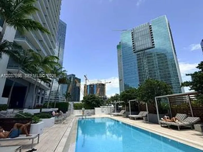 1300 Brickell Bay Dr #CU-1904 — Photo 28