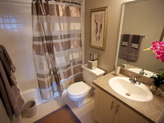2nd image of 9909 Nob Hill Ln