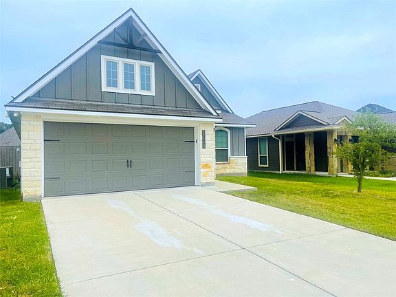 2nd image of 2111 Polmont Dr