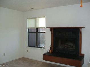 4719 Eldon Ct, Virginia Beach, VA 23462
