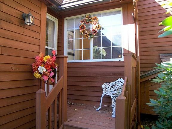 2nd image of 602 Seven Fields Ln #602