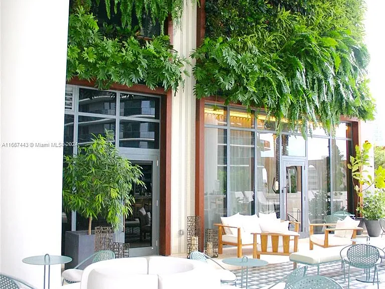 801 S Miami Ave #4004 — Photo 31