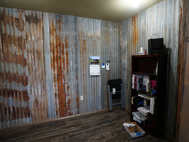 121 W Main St #17 — Photo 11