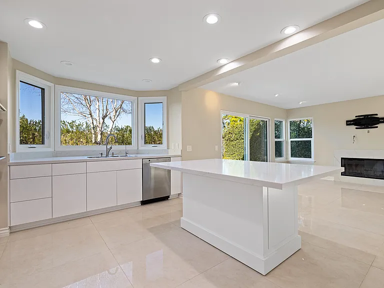 24675 Vista Cerritos — Photo 34
