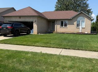47177 Pamela Dr, Macomb, MI