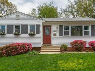 7739 Magarity Rd, Falls Church, VA 22043