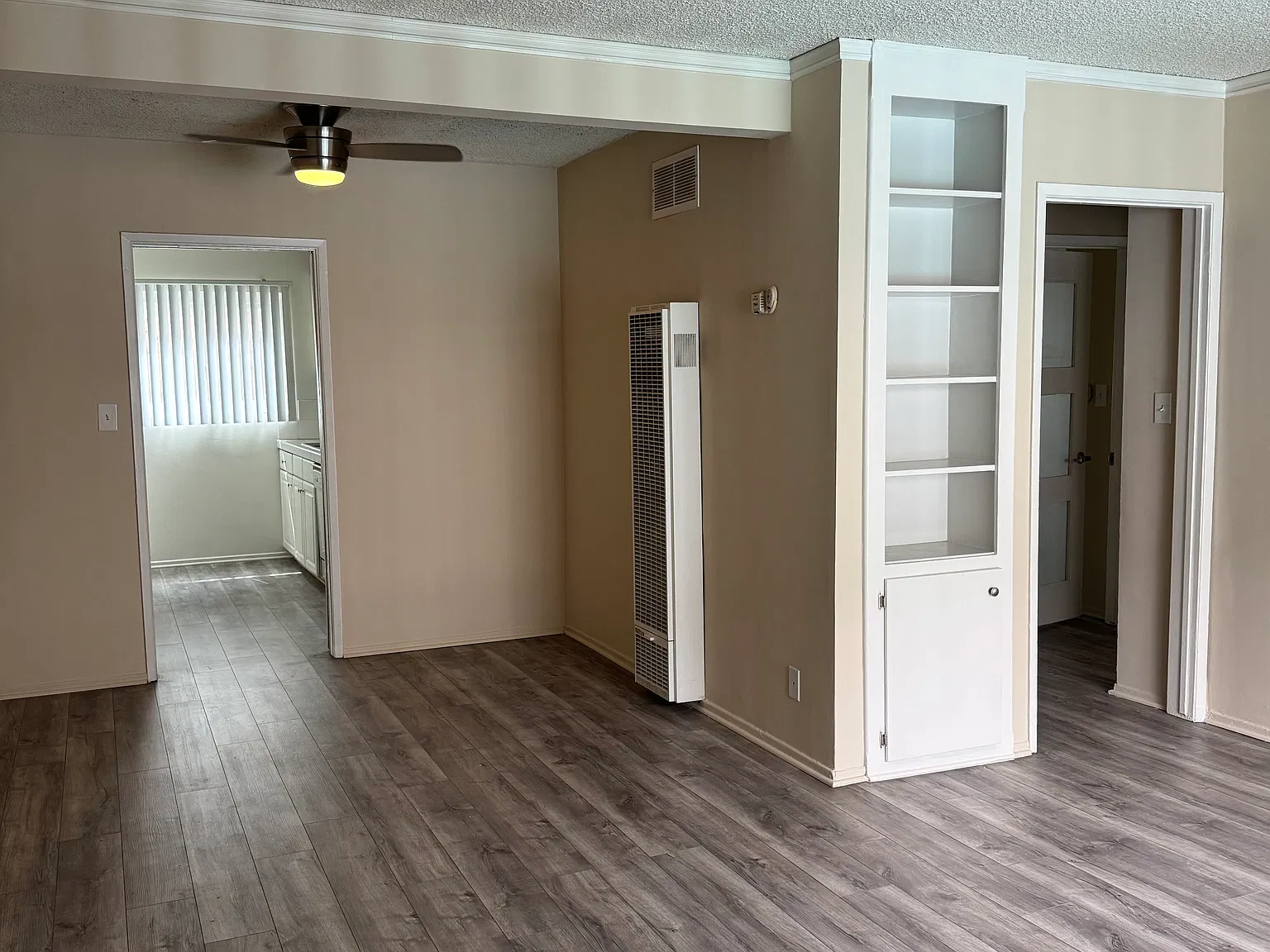 2 bed, 800 sqft, $2,450 — Photo 2