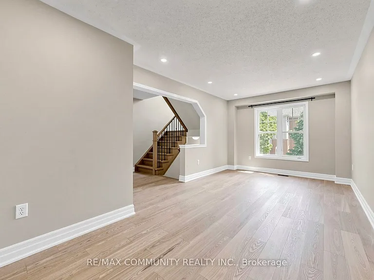 10 Red Fox Pl — Photo 6