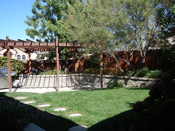 3rd image of 3158 N Shelly Ave