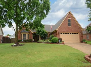 1975 Hamburg Cv, Cordova, TN 38016