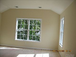 4th image of 67 Caldwell St