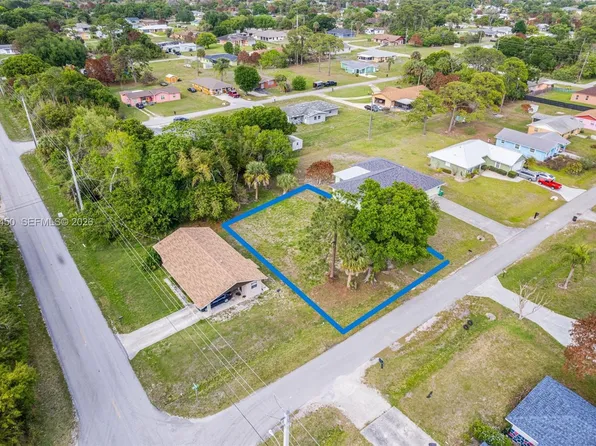 3804 Avenue M, Fort Pierce, FL 34947