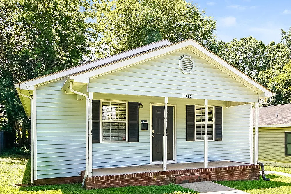 3 bed, 2.0 bath, 1288 sqft, $2,830 — Photo 4