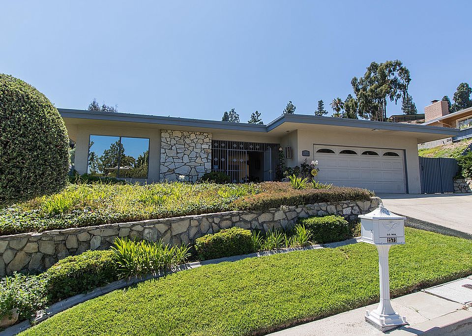 1st image of 2573 San Andres Way