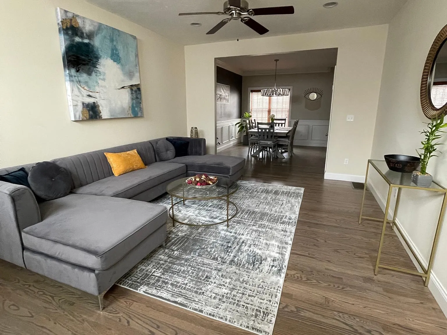 119 Afra Dr — Photo 2