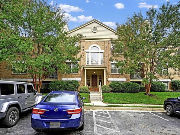 14 Rainflower Path Unit 201