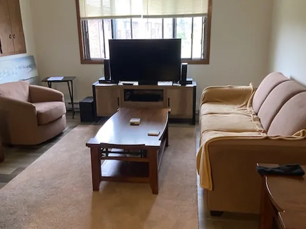 1802 Annie St, West Bend, WI 53090