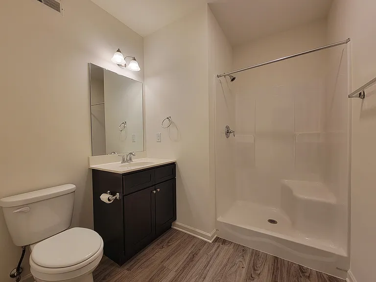 642 Brentwood Dr — Photo 30