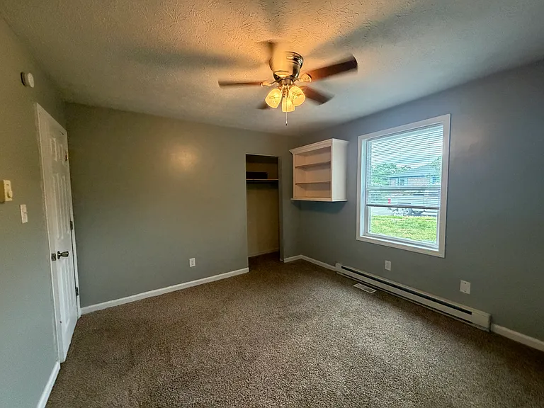 311 Royalty Dr — Photo 6
