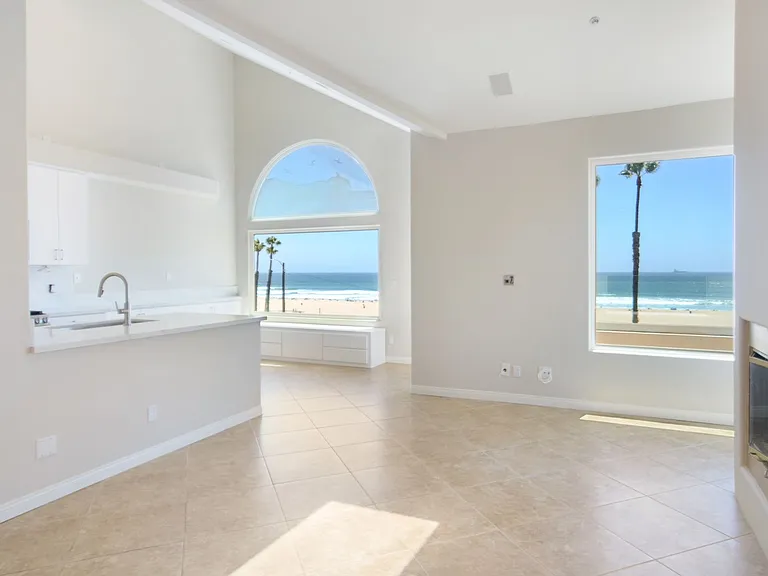 1000 Pacific Coast Hwy #7 — Photo 28