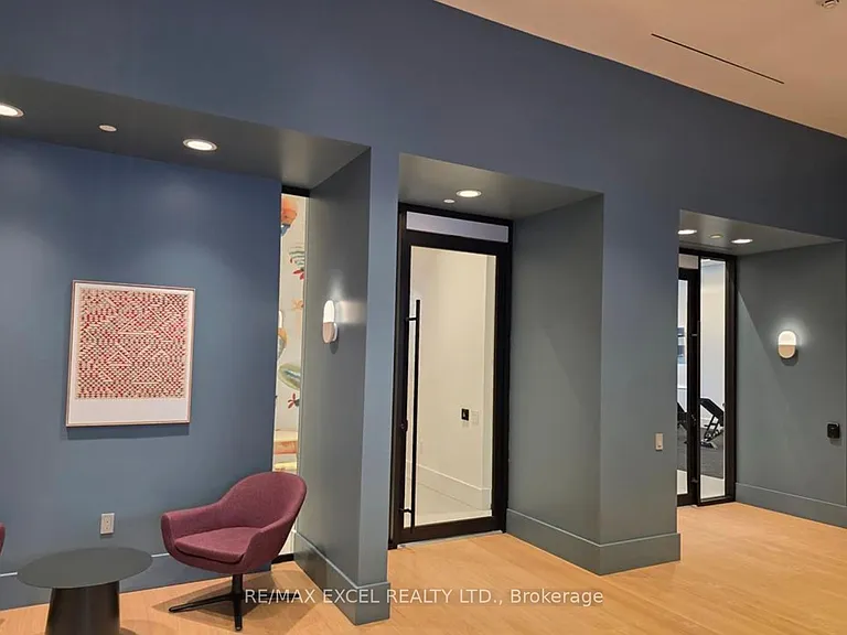 1720 Bayview Ave #218 — Photo 31