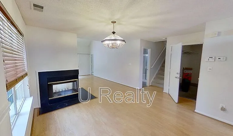 8327 Southgate Commons Dr — Photo 3