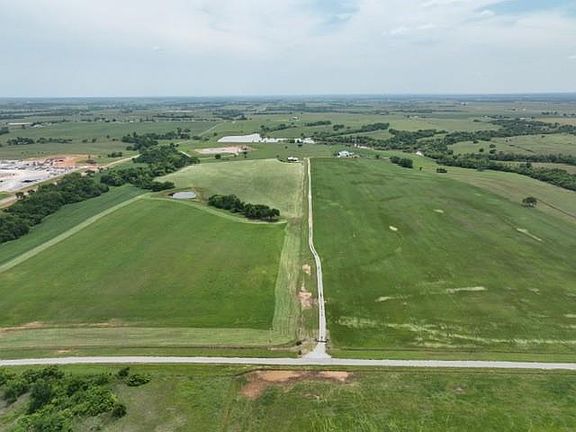 4th image of 1391 County Road 1290