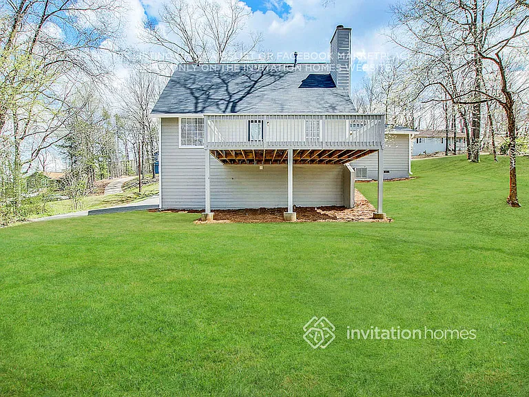 281 Lancaster Cir — Photo 25