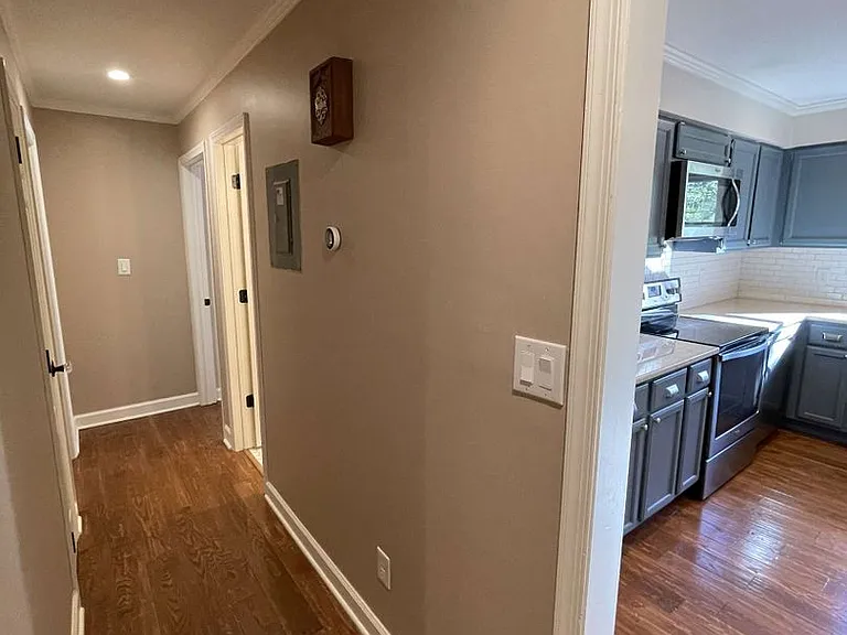 1515 E Franklin St #B-27 — Photo 13