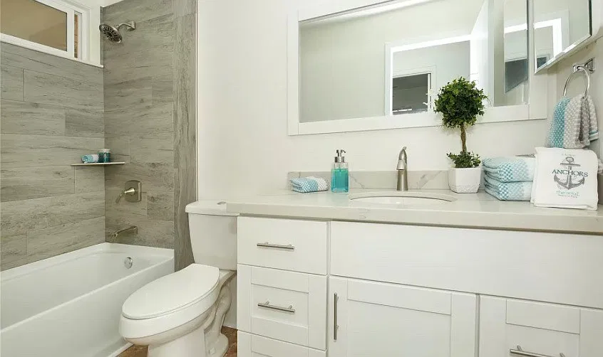 1 bed, 850 sqft, $3,200 — Photo 4