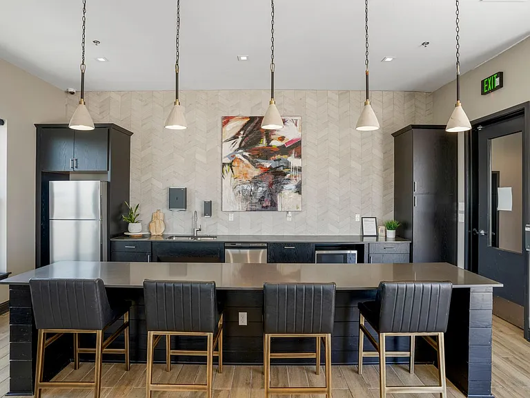 The Flats on Archer - Ask About Our Move-In Specials! — Photo 39