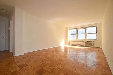 Rented by PMG Real Estate 